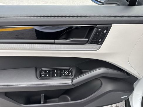 Used 2024 Porsche Cayenne S image 41