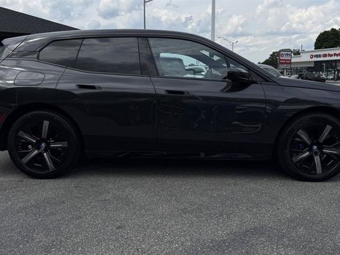 Used 2024 BMW iX xDrive50 w/ Premium Package AWD/4WD image 69