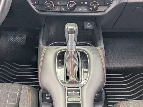 Used 2024 Honda HR-V Sport image 19