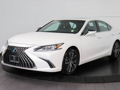 Certified 2024 Lexus ES 300h w/ Premium Package