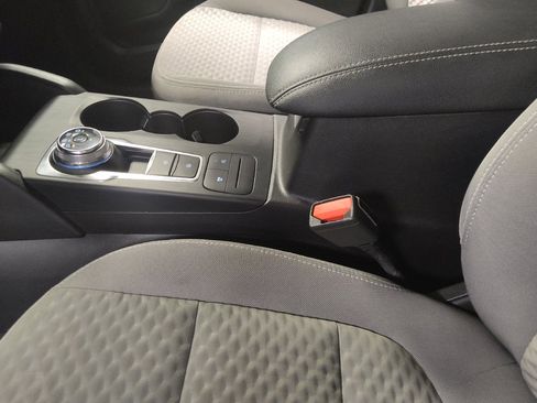 Used 2020 Ford Escape SE FWD image 26