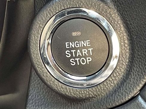 Certified 2025 Subaru Outback Touring XT image 27