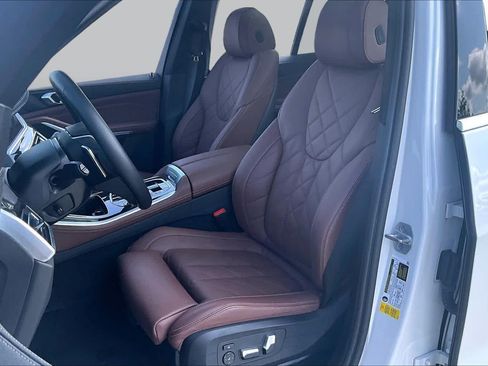 Used 2023 BMW X5 sDrive40i w/ Premium Package RWD image 7