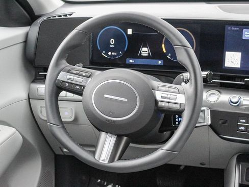 Certified 2025 Hyundai Kona SEL image 16