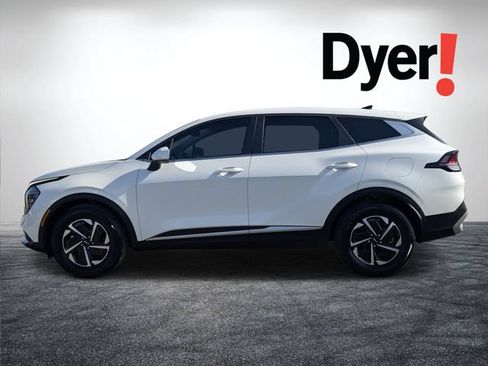 Certified 2025 Kia Sportage LX FWD image 7