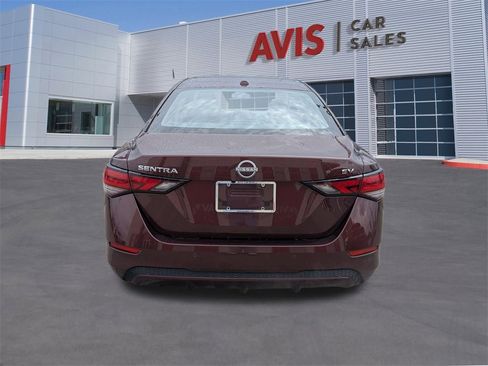 Used 2024 Nissan Sentra SV image 7