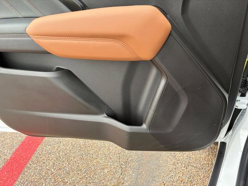 New 2026 GMC Canyon AT4 w/ Technology Plus Package AWD/4WD image 28