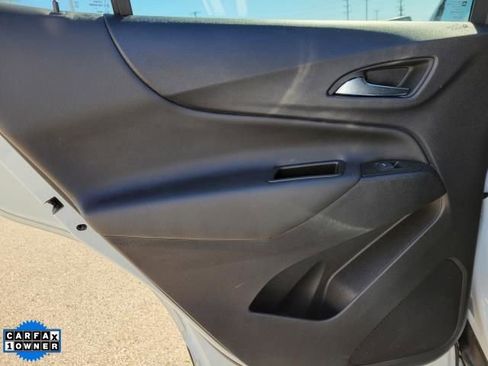 Used 2023 Chevrolet Equinox LT image 10