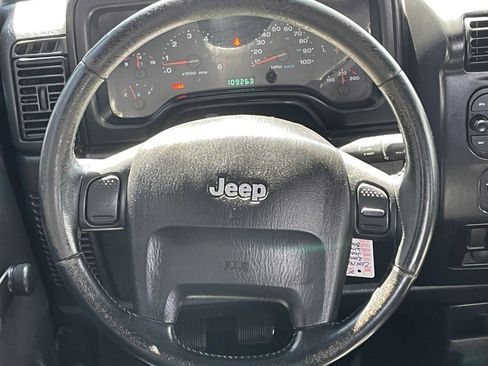 Used 2006 Jeep Wrangler Sport w/ 30" Tire & Wheel Group image 18