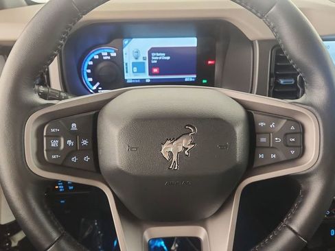 New 2024 Ford Bronco Wildtrak image 13
