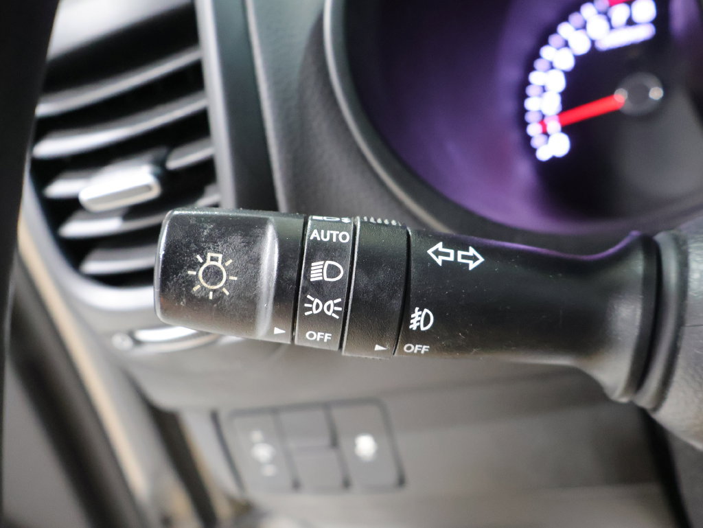 Used 2018 Kia Soul + FWD image 33