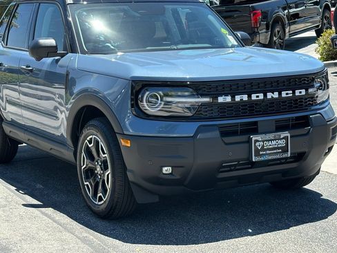 New 2026 Ford Bronco Sport Outer Banks w/ Outer Banks Tech Package+ AWD/4WD image 11