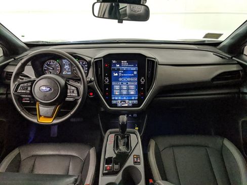 Used 2025 Subaru Crosstrek 2.5i Wilderness image 2