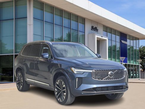 New 2026 Volvo XC90 B6 Ultra w/ Protection Package image 2