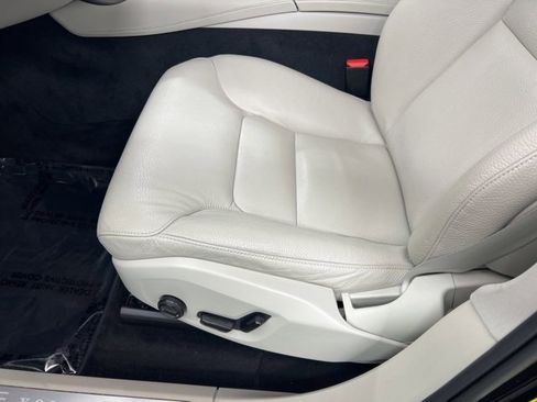 Used 2023 Volvo XC90 B6 Plus w/ Protection Package image 14