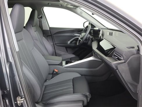 New 2025 Audi Q5 Premium Plus image 13