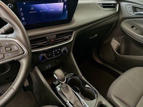 Used 2025 Buick Encore GX Preferred image 26