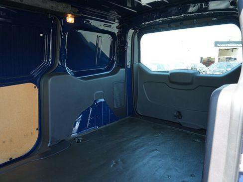 Used 2016 Ford Transit Connect XL FWD image 19