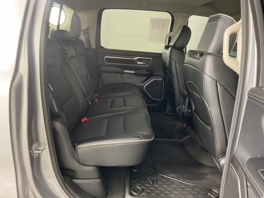 Used 2022 RAM 1500 Laramie AWD/4WD image 23