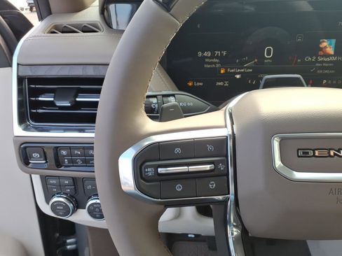 New 2026 GMC Yukon XL Denali w/ Denali Reserve Package image 11