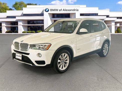 Used 2017 BMW X3 xDrive28i AWD/4WD image 3