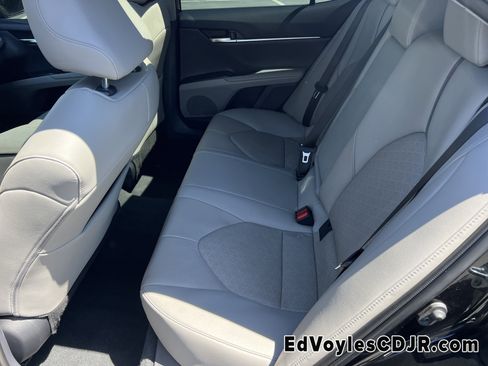 Used 2023 Toyota Camry XSE image 24