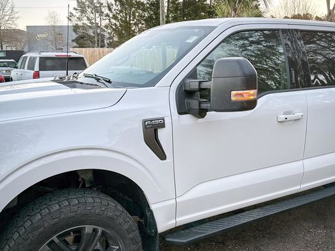 Used 2018 Ford F150 XLT w/ Equipment Group 302A Luxury image 4