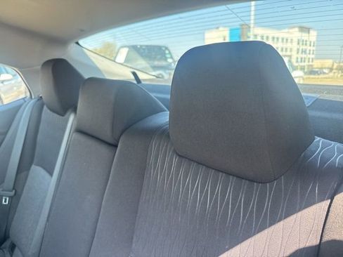 Used 2025 Toyota Camry LE image 8