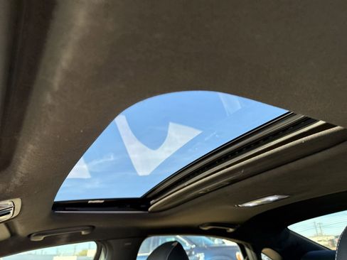 Used 2023 Kia Forte GT-Line w/ GT-Line Premium Package image 14