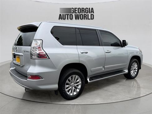 Used 2016 Lexus GX 460 w/ Premium Package AWD/4WD image 14