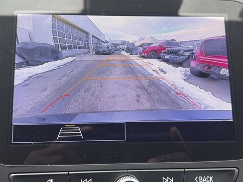 Used 2024 Chevrolet Malibu LT FWD image 25