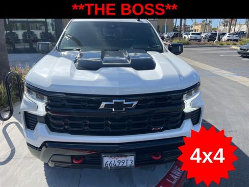 Used 2023 Chevrolet Silverado 1500 LT Trail Boss w/ LT Trail Boss Premium Package image 3