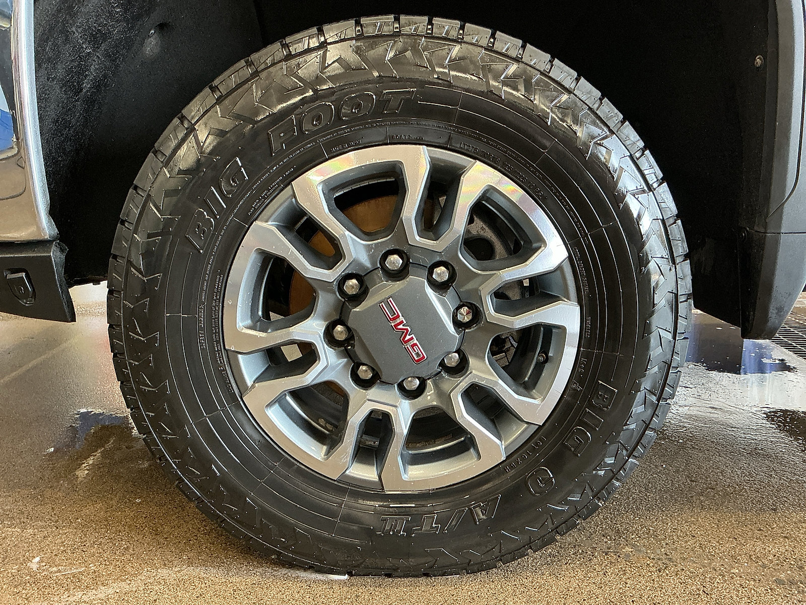 Used 2022 GMC Sierra 2500 SLT w/ SLT Convenience Package AWD/4WD image 14