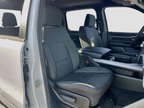 Used 2025 RAM 1500 Big Horn AWD/4WD image 27