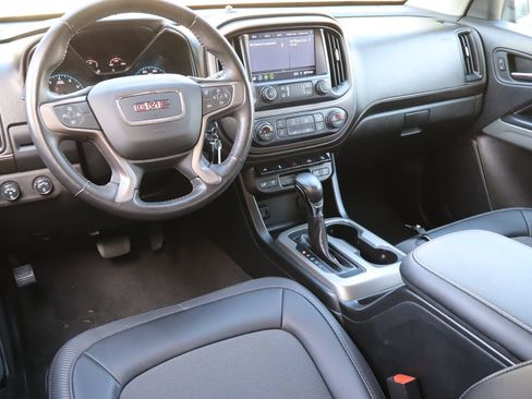 Used 2022 GMC Canyon AT4 AWD/4WD image 4