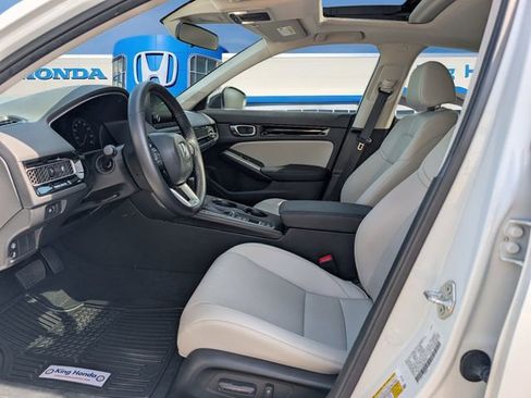Used 2024 Honda Civic EX-L image 16