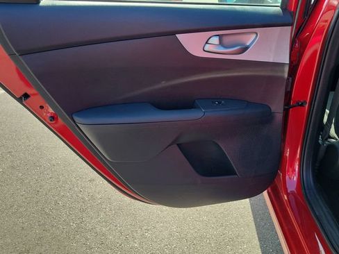 Used 2024 Kia Forte LXS FWD image 11