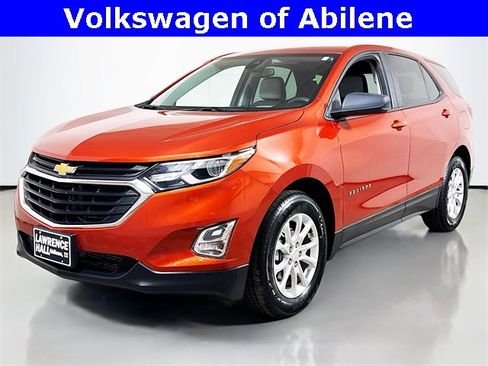 Used 2020 Chevrolet Equinox LS w/ LS Convenience Package image 1