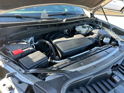 Used 2025 GMC Yukon Denali image 28