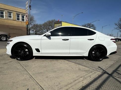 Used 2022 Genesis G70 3.3T image 8