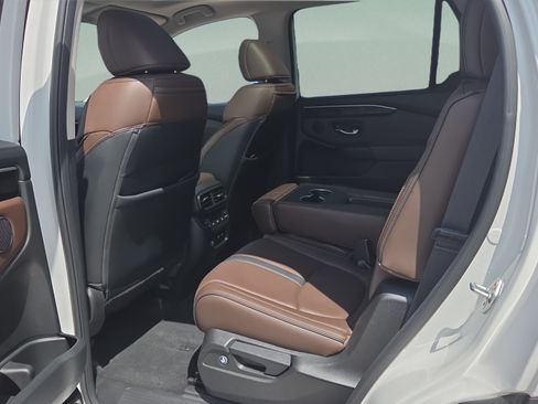 Used 2023 Honda Pilot Elite image 11