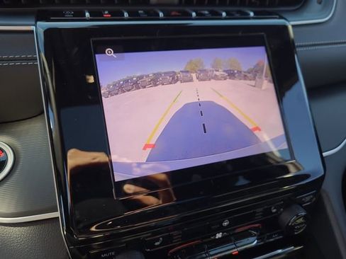 New 2025 Jeep Grand Cherokee L Altitude RWD image 14