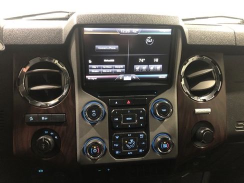 Used 2016 Ford F250 Lariat w/ Lariat Ultimate Package image 17