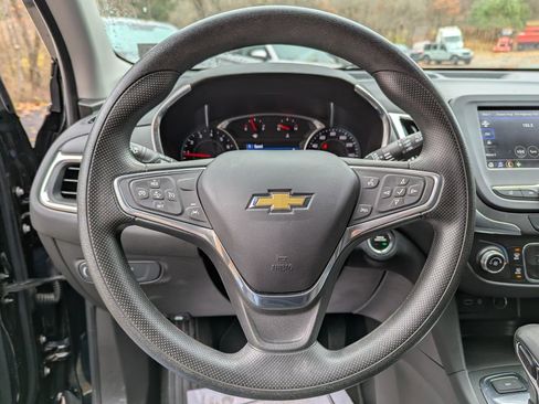 Used 2022 Chevrolet Equinox LT image 10