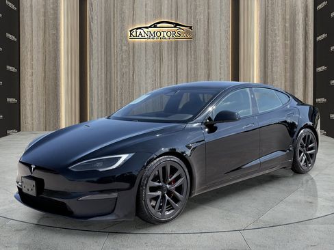 Used 2023 Tesla Model S Plaid image 10