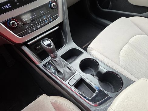 Used 2016 Hyundai Sonata SE image 25