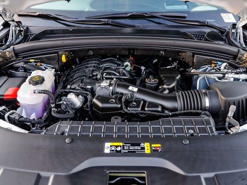 New 2025 Jeep Grand Cherokee Summit image 32