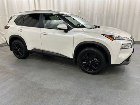 Used 2023 Nissan Rogue SV w/ SV Premium B Package AWD/4WD image 1
