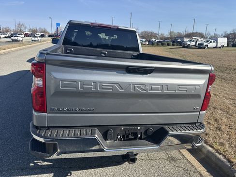 Certified 2024 Chevrolet Silverado 1500 LT image 9