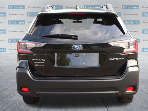 Used 2023 Subaru Outback Premium AWD/4WD image 8